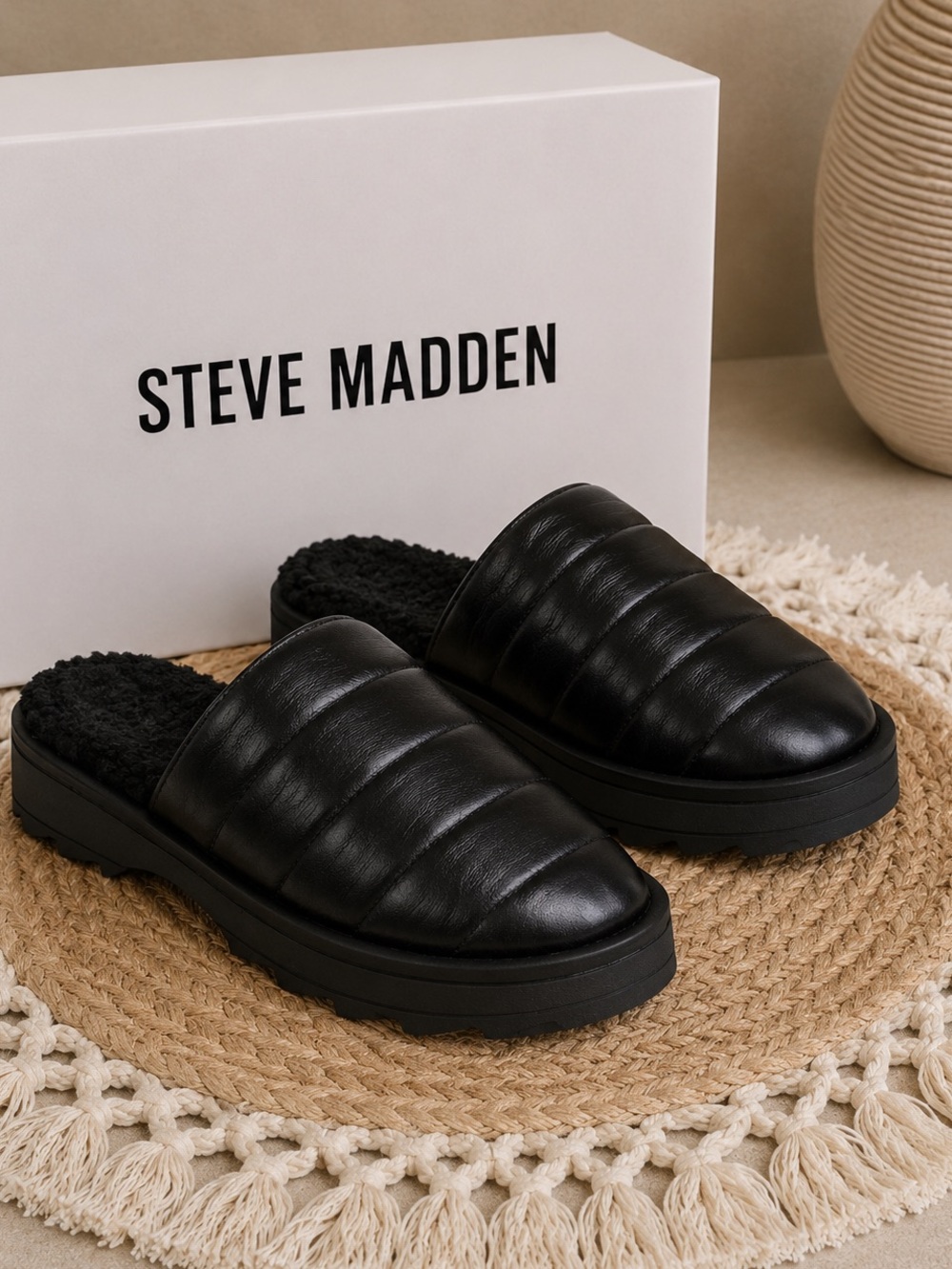 Steve Madden Black Quilted Faux Fur Lined Platform Slides Slippers Women Size 7‎